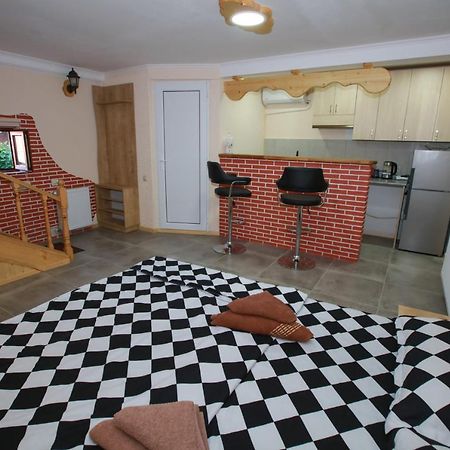 Apartment Nino Botanical Tbilisi Eksteriør billede
