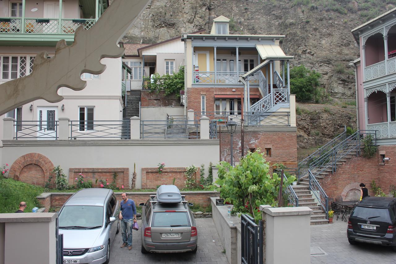 Apartment Nino Botanical Tbilisi Eksteriør billede