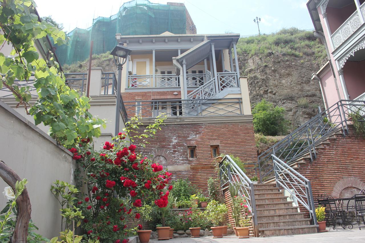 Apartment Nino Botanical Tbilisi Eksteriør billede
